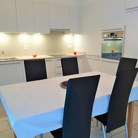 Wohnheim San Giulio By Interhome Roveredo