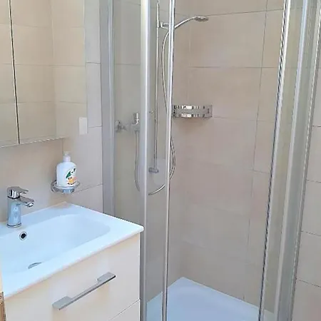 Wohnheim San Giulio By Interhome * Roveredo