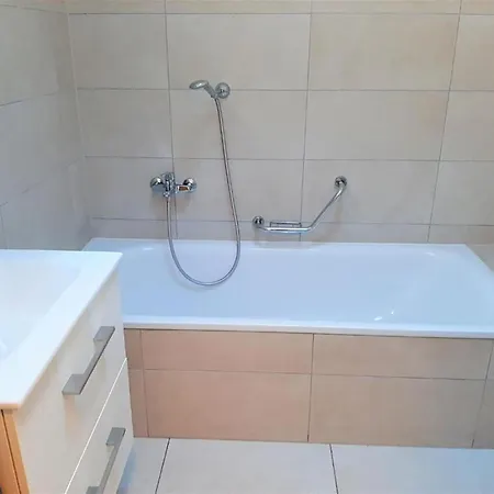 Wohnheim San Giulio By Interhome Apartman Roveredo